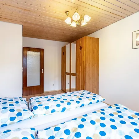 Holiday home Haus Wiesengrund - Hundefreundlich